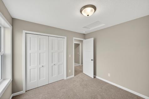 915 Yellowcrest Street SW Delano MN 55328