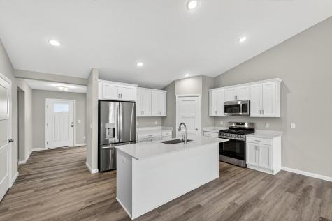 915 Yellowcrest Street SW Delano MN 55328