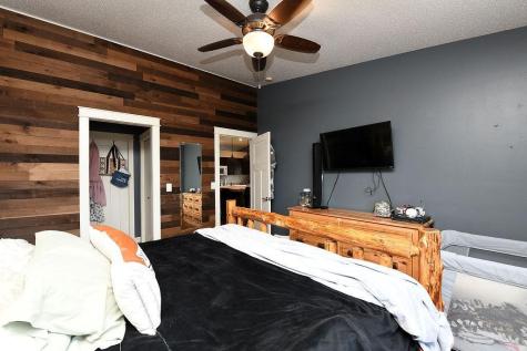 4254 39 1/2 Avenue S Fargo ND 58104