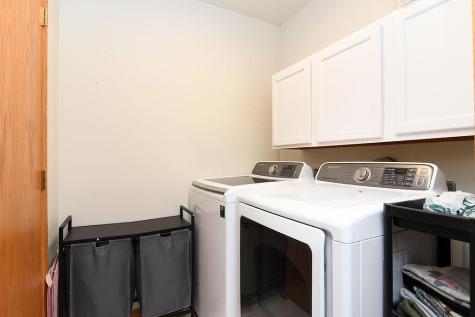 4254 39 1/2 Avenue S Fargo ND 58104