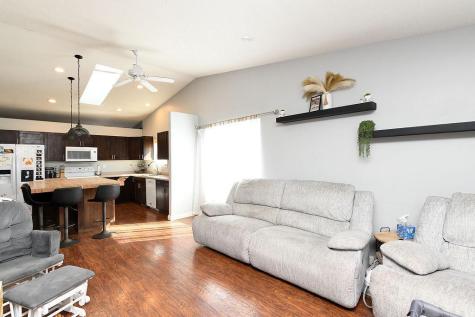 4254 39 1/2 Avenue S Fargo ND 58104