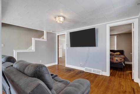 1004 E Main Street Caledonia MN 55921
