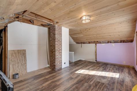 1004 E Main Street Caledonia MN 55921