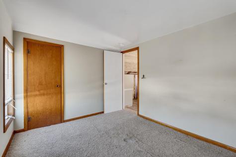 1004 E Main Street Caledonia MN 55921