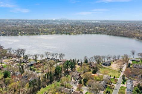 3090 Hamline Avenue N Roseville MN 55113