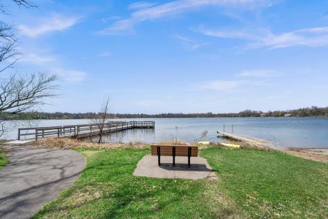 3090 Hamline Avenue N Roseville MN 55113