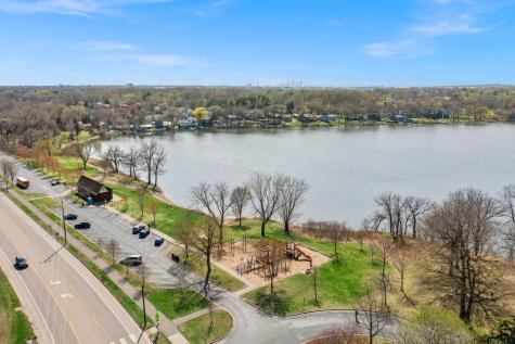 3090 Hamline Avenue N Roseville MN 55113