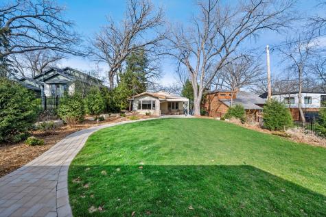 3090 Hamline Avenue N Roseville MN 55113