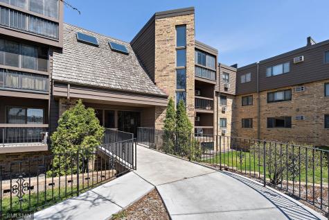999 41st Avenue NE Columbia Heights MN 55421