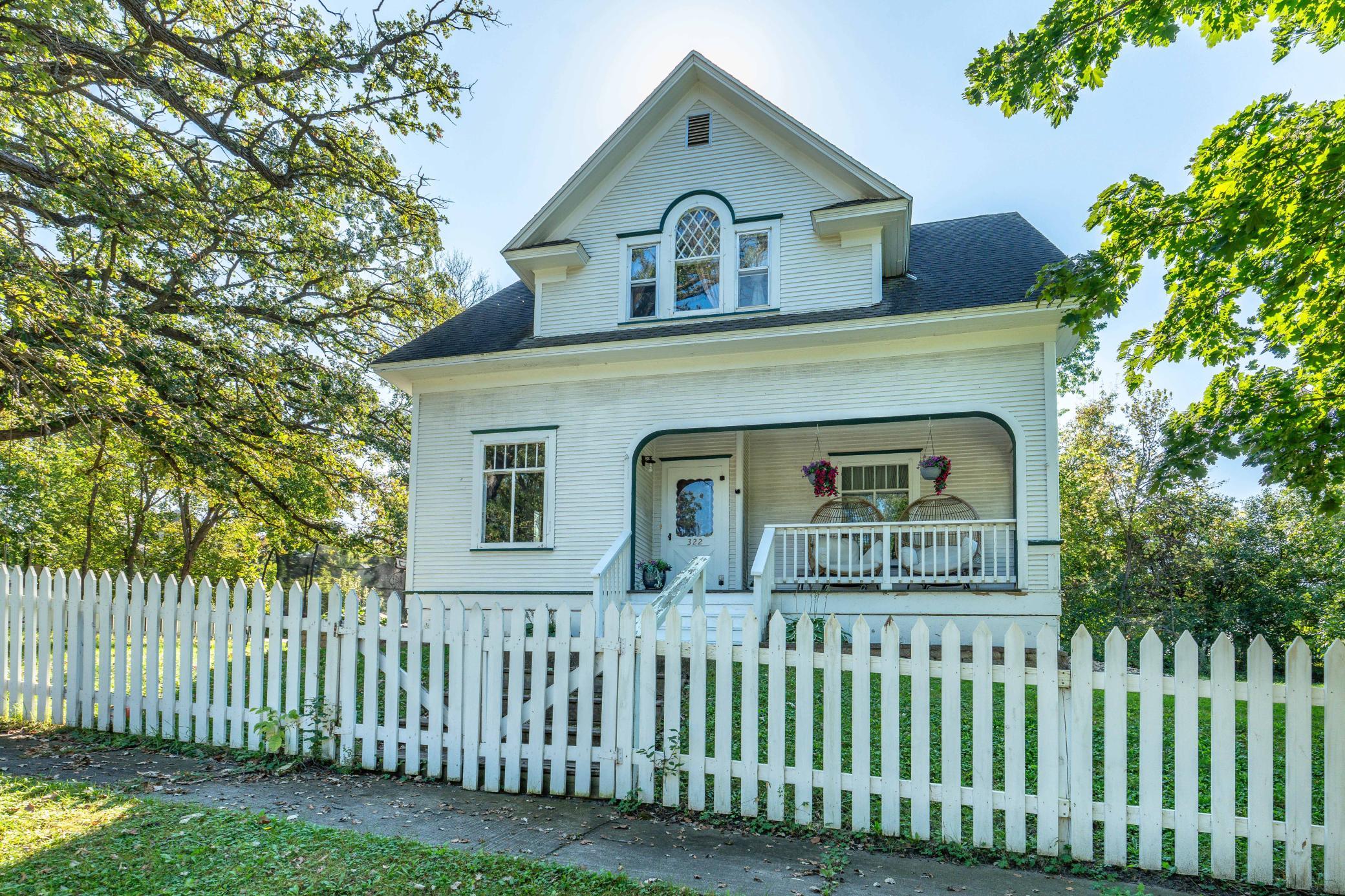 322 3rd Avenue SE Pelican Rapids MN 56572
