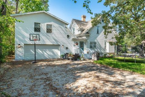 322 3rd Avenue SE Pelican Rapids MN 56572