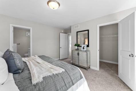 2025 Aster Lane Mankato MN 56001