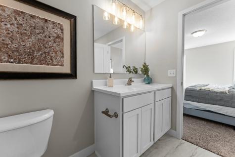 2025 Aster Lane Mankato MN 56001