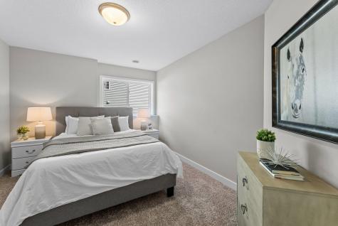 2025 Aster Lane Mankato MN 56001