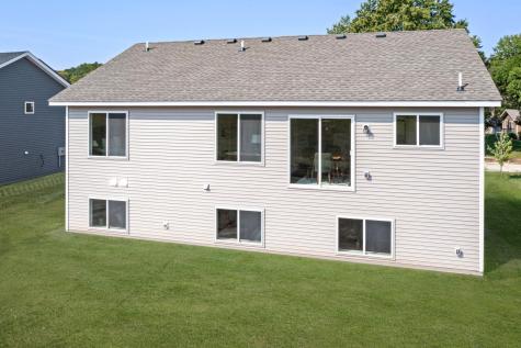 2025 Aster Lane Mankato MN 56001