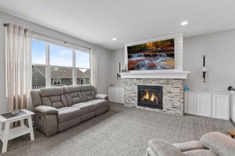20890 Goodhue Way Lakeville MN 55044