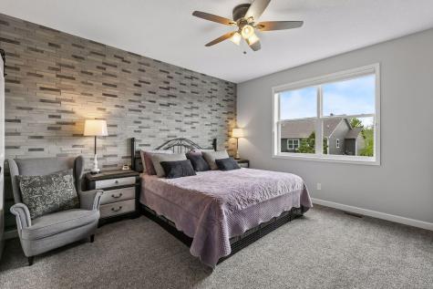 20890 Goodhue Way Lakeville MN 55044