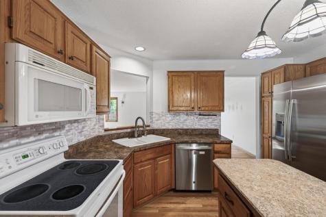 10779 53rd Avenue N Plymouth MN 55442