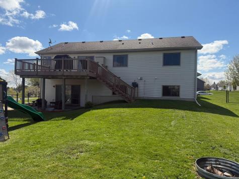 125 Sandstone Drive NW Eyota MN 55934