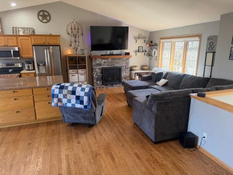 125 Sandstone Drive NW Eyota MN 55934