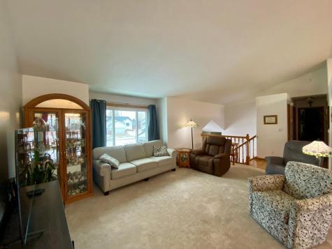 722 14 1/2 Avenue E West Fargo ND 58078