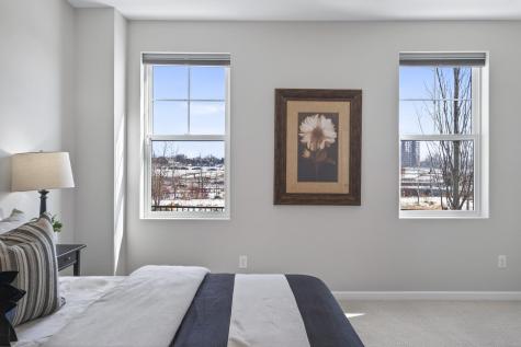 875 W Falls Passage Saint Paul MN 55116