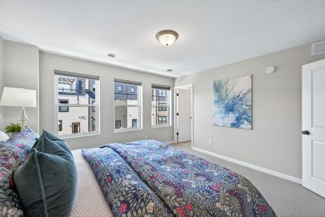 875 W Falls Passage Saint Paul MN 55116