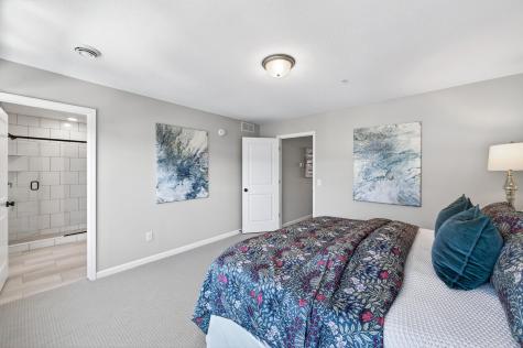 875 W Falls Passage Saint Paul MN 55116