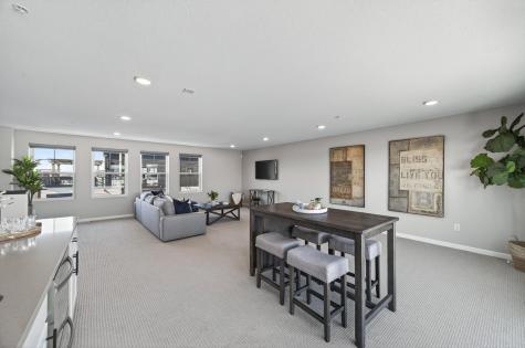 875 W Falls Passage Saint Paul MN 55116