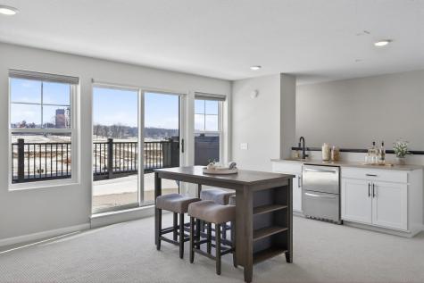 875 W Falls Passage Saint Paul MN 55116