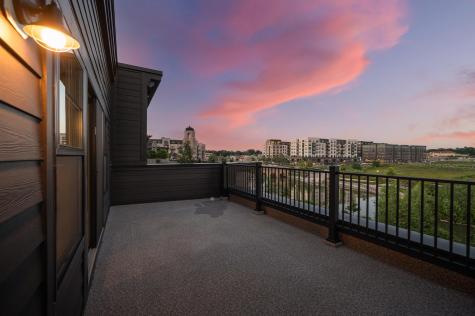 875 W Falls Passage Saint Paul MN 55116
