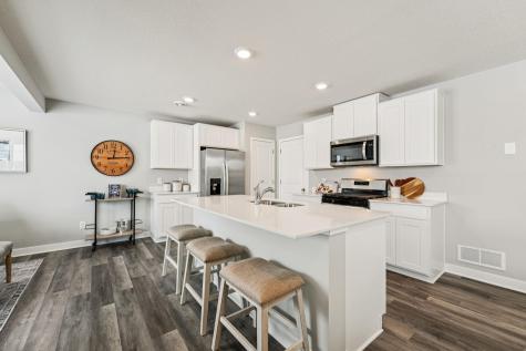 2084 Clearwater Terrace Shakopee MN 55379