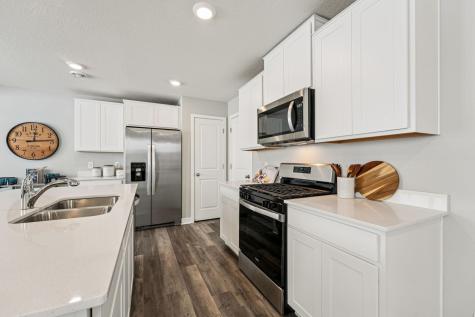 2084 Clearwater Terrace Shakopee MN 55379