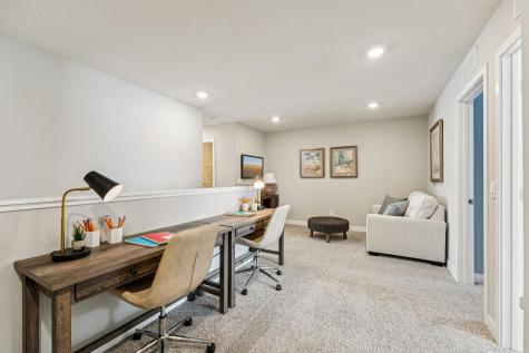2084 Clearwater Terrace Shakopee MN 55379