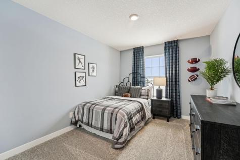 2084 Clearwater Terrace Shakopee MN 55379
