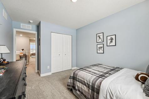 2084 Clearwater Terrace Shakopee MN 55379