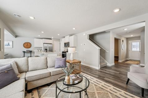 2084 Clearwater Terrace Shakopee MN 55379