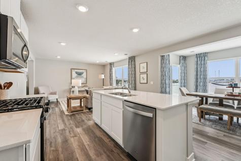 2084 Clearwater Terrace Shakopee MN 55379