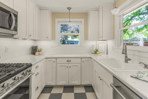 1697 Taylor Avenue Saint Paul MN 55104