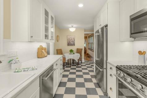 1697 Taylor Avenue Saint Paul MN 55104