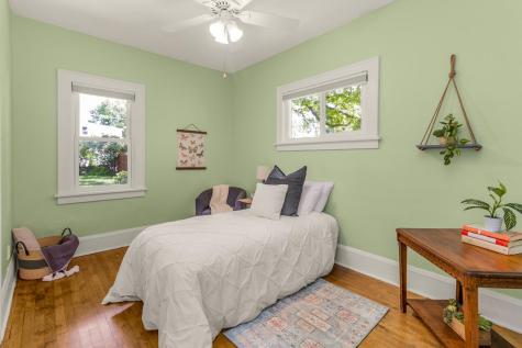 1697 Taylor Avenue Saint Paul MN 55104