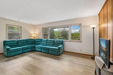 868 Oakwood Drive Anoka MN 55303