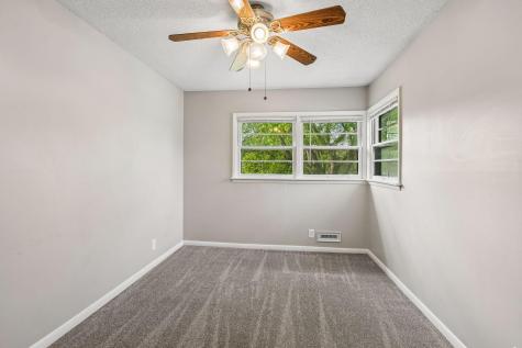 868 Oakwood Drive Anoka MN 55303