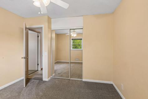 868 Oakwood Drive Anoka MN 55303