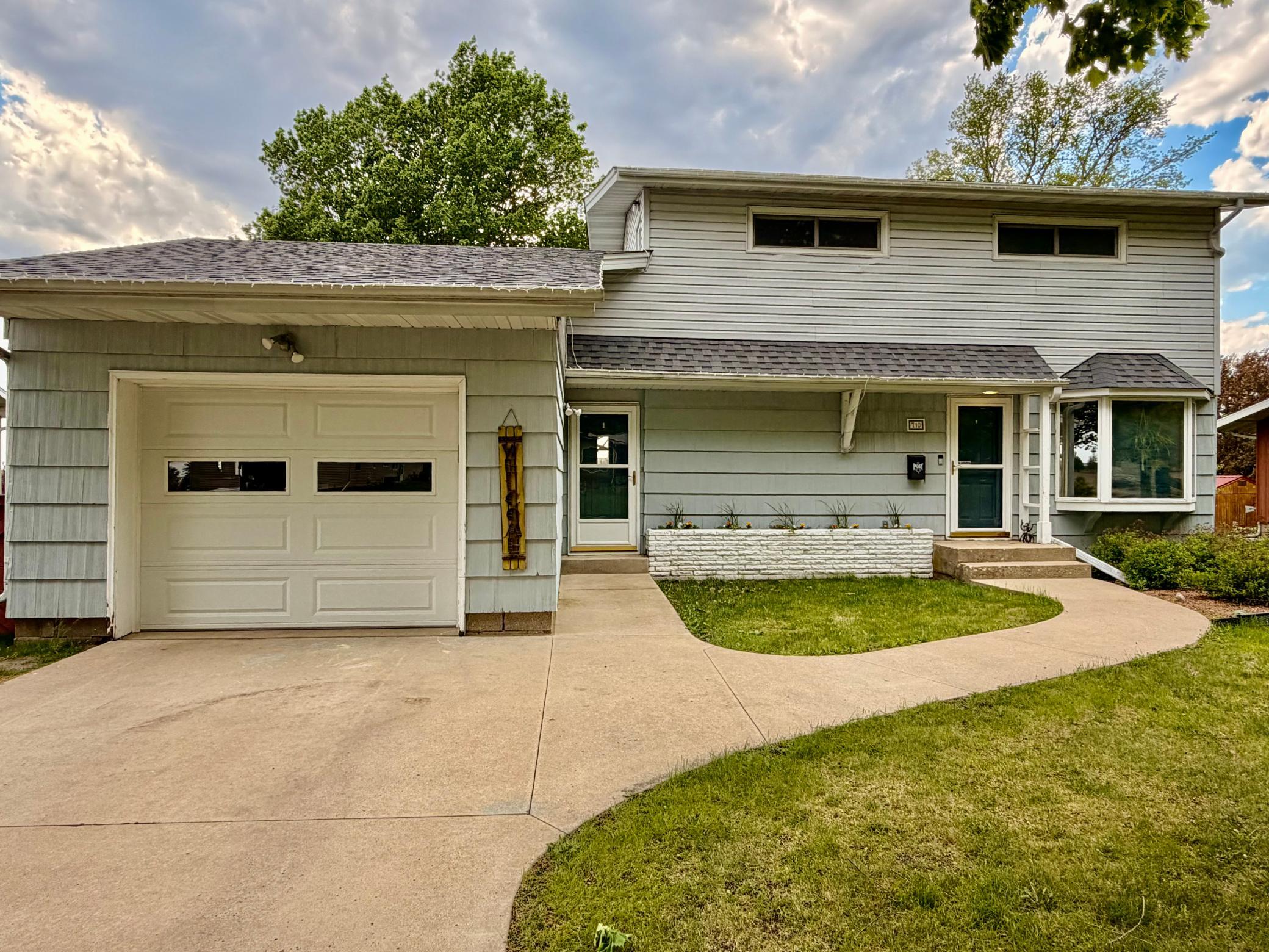 710 Bullis Street Kenyon MN 55946