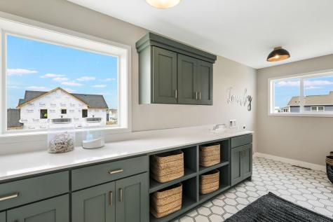 17924 Headwaters Drive Lakeville MN 55044