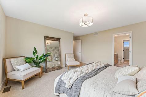 17924 Headwaters Drive Lakeville MN 55044