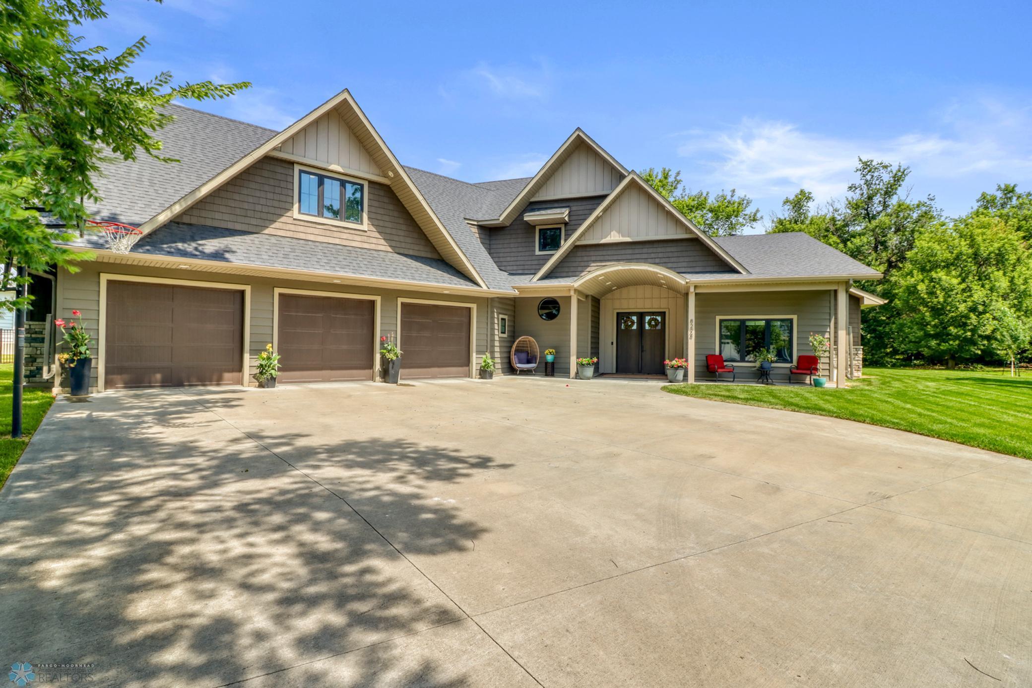 8224 Memory Lane Horace ND 58047