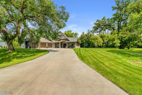 8224 Memory Lane Horace ND 58047