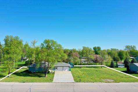 606 3rd Avenue S Raymond MN 56282